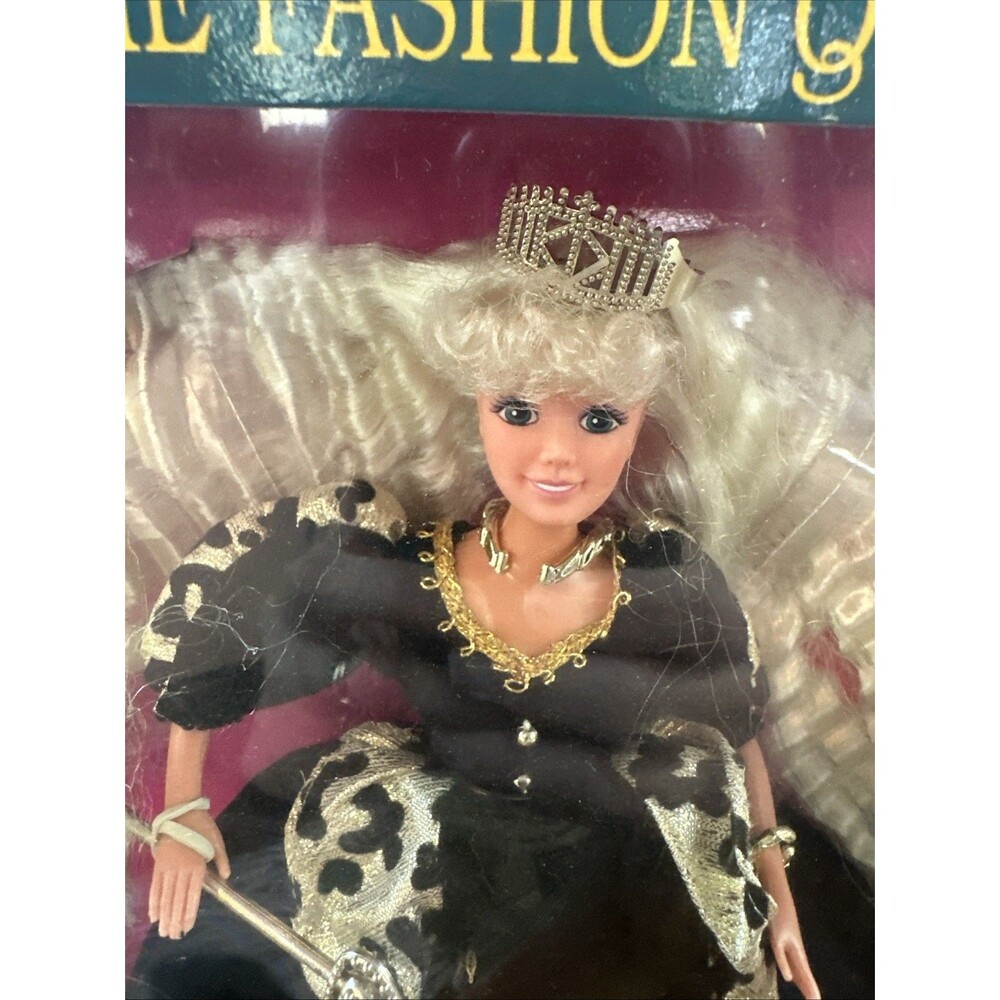 Vintage The Fashion Queen Christmas Queen Black Gold Animal Print Gown - Picture 3 of 5